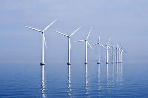 世界の自然エネルギー導入量は過去最高水準に達した。